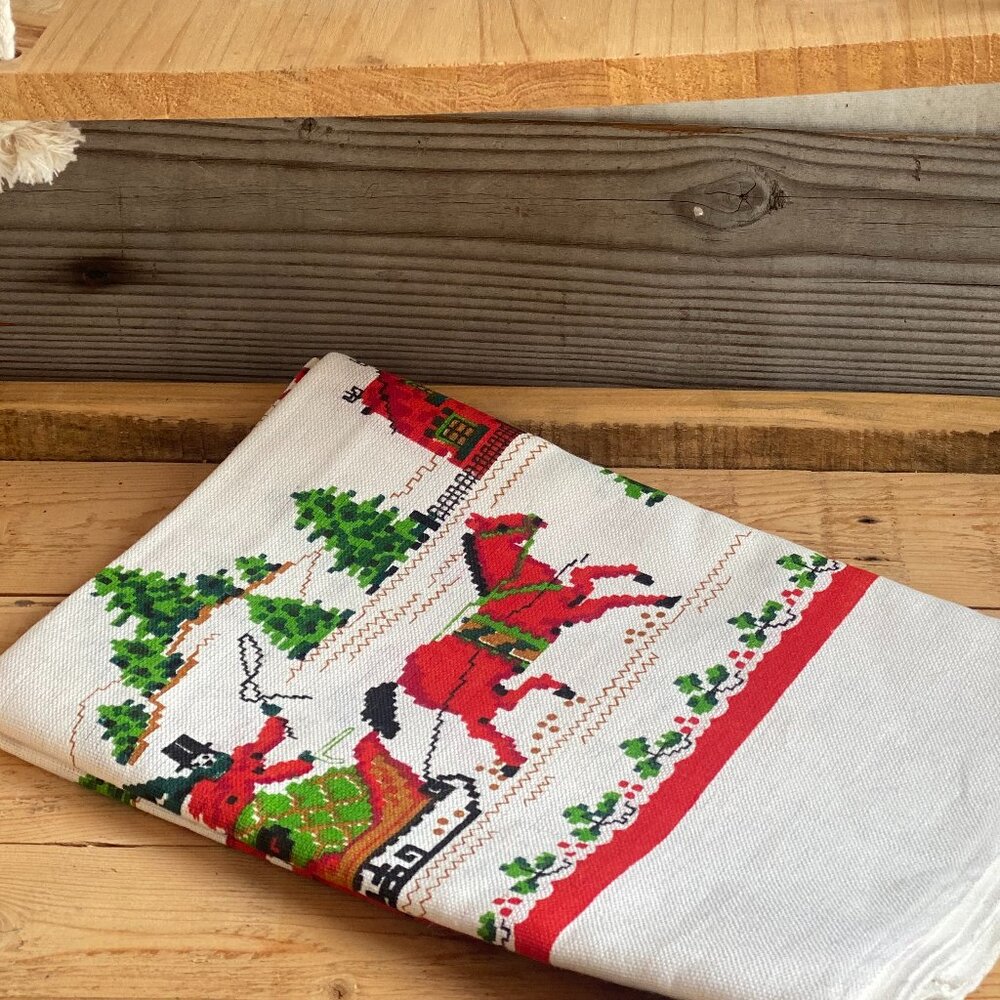 Vintage Elite Creations Handprinted Christmas Tablecloth New Old Stock Poland